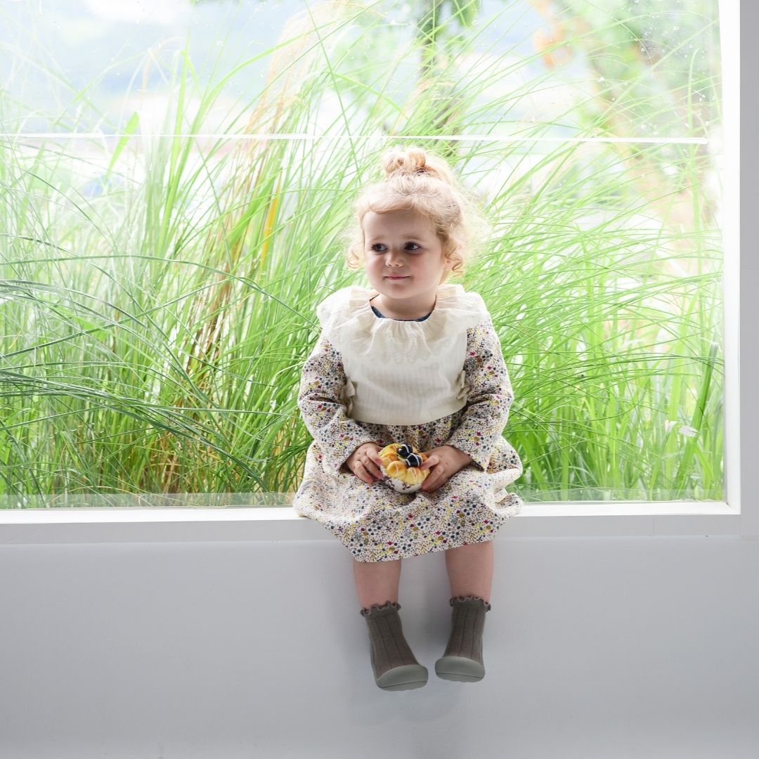 ATTIPAS POM-POM KHAKI