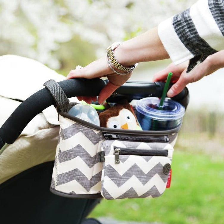 SKIP HOP ORGANIZADOR COCHECITO GRIS Y BLANCO