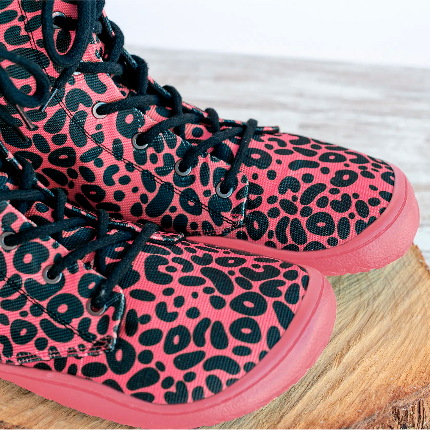 SAMBAS THE BAMBAS BOTA LEO ROSA