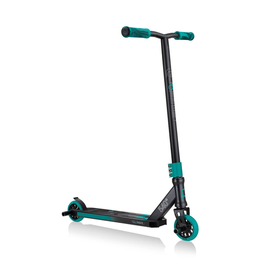 GLOBBER PATINETE STUNT GS 540 NEGRO-VERDE AZULADO